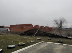 Заброшенная стройка в Таганроге интересует только бомжей и молодежь