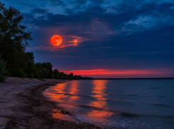 «Кровавая Луна» озарит Таганрог - когда спутник Земли вспыхнет ярким красным светом