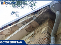 Разрушающиеся крыши: угроза для безопасности таганрожцев