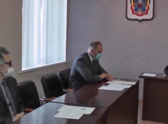 О положенных выплатах таганрожцам рассказали специалисты депутатам