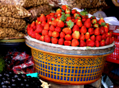 Почём нынче клубника в Таганроге? Базарные цены в конце мая