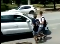 Попрошайки работают на новом месте, в районе Старого вокзала