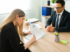 За что таганрожцам готовы платить от 45000 рублей на работе