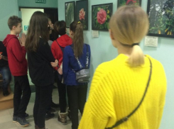 Таганрогские подростки поняли юмор в чеховском спектакле и оценили его усадьбу