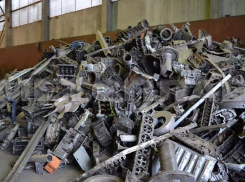 Два жителя Таганрога вынесли с территории завода 80 тысяч в металлическом эквиваленте