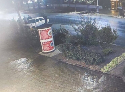 Таганрожец въехал в столб и сбежал