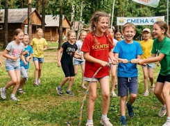 В УСЗН Таганрога льготники могут получить бесплатные путевки в лагерь на IV смену