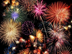Администрация Таганрога готова выделить 162 тысяч на фейерверк