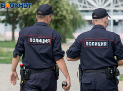 В Таганроге ищут мужчину, который приставал к детям