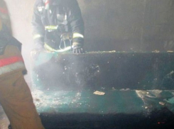 В Таганроге из горящего дома эвакуировали 40 жильцов