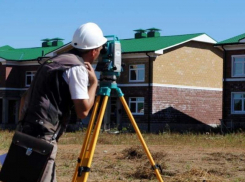 Администрация Таганрога готова выделить 3.3 млн рублей, чтобы размежевать часть Западного района