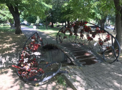 В Таганроге рухнул мостик Любви и Верности 