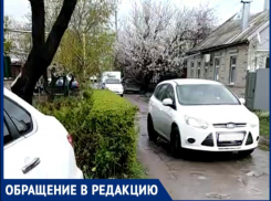  Таганрожцы требуют поставить дорожные знаки, опасаясь за жизни своих детей