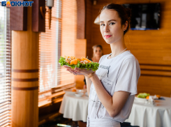 Апельсиновая попка в салате от Анастасии Стуканевой участницы «Мисс Блокнот 2021»