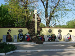 В Таганроге к «Черному тюльпану» 9 мая возложат цветы