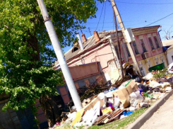 Куда делась «лодочка» возле Центрального рынка в Таганроге