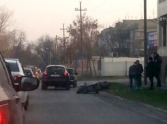 В Таганроге скутерист попал в ДТП
