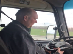 Водитель маршрутки «Ростов-Таганрог» снова засыпает за рулем