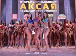 Таганрогская сборная бодибилдинга и фитнеса достойно выступила в областных соревнованиях