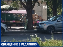 Таганрожцы возмутились нелегальным рынком на 7-м Новом, мешающим пешеходам и водителям, но администрация меры не принимает