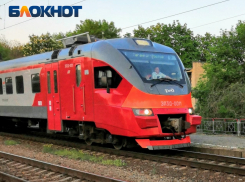 Для удобства пассажиров электропоезду Таганрог-Ростов  временно добавили остановку