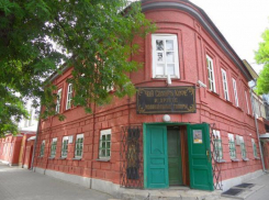 Дом, в котором жил маленький Антон Чехов, отреставрируют в Таганроге
