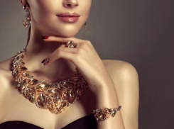 Дарим правильные подарки к праздникам вместе с сетью ювелирных магазинов «Золотой Хронографъ» и «Диадема» 