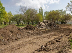 В Таганроге приступили к реконструкции сквера на Маршала Жукова