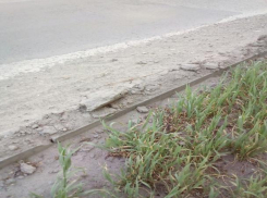 Таганрожцы оценили уборку дороги на Ломоносова 