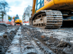 В Таганроге частично перекрыли движение в центре города из-за ремонта