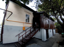 Капитальный ремонт идет в Таганроге: пример из центра 