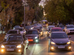 Неправильно припаркованное автомобили хотят блокировать в Таганроге и области