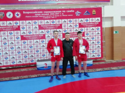  Таганрогские самбисты привезли бронзовые медали со Всероссийских соревнований