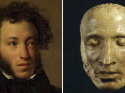 Жителям Таганрога дали возможность увидеть посмертную маску Пушкина