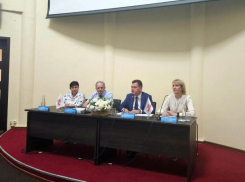 Сотрудники «Красного Котельщика» на встрече с сити-менеджером Таганрога подняли вопрос транспортной доступности