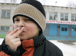 В Таганроге у школьников вместо перемен перекуры