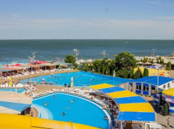 Купайтесь в убегающем лете вместе с аквапарком «Лазурный»