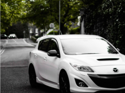 ДТП под Таганрогом: «Мазда» и мотоцикл «Днепр» не поделили дорогу, травмирована пассажирка