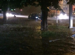 Ночной ливень затопил Таганрог