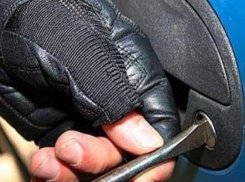 В Таганроге поймали вора промышлявшего кражами из автомобилей