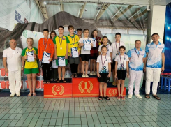 Таганрожцы привезли полный комплект медалей с соревнований по подводному спорту