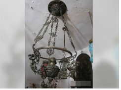 Житель Таганрога решил продать любимый осветительный антиквариат за 500 тысяч рублей