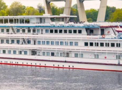 Круизное судно вместо Таганрога отправилось в Ростов 