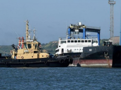 Первый сухогруз из Мариуполя отправился в Таганрог