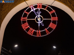 Таганрожцы ждут решения: будут ли ограничения в новогодние праздники?