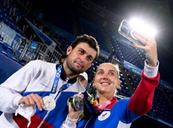 Воспитанник таганрогской теннисной школы Аслан Карацев по ошибке взял «золото» на Олимпиаде