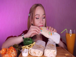 Ешь сколько влезет: 12 февраля таганрожцы отметят праздник - День безумного желудка