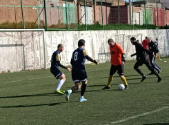 Команда футболистов таганрогского «Водоканала» проявила стойкость духа на спортивных соревнованиях