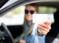 Водителям Таганрога: просроченные права будут действительны еще некоторое время