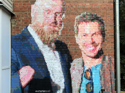 Таганрогский художник Антон Тимченко написал общий портрет Бурлакова и Деревянко